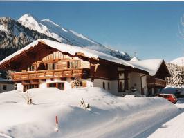 Skierlenbis im Sonnenschein inklusive Bergbahnen vin MO bis einschließlich DO 7 Tages Pauschale Nr. 2 &quot;Gimpel&quot; - ca. 43 m²