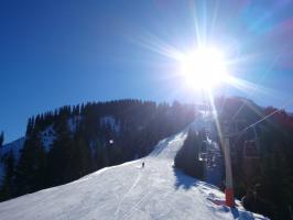 Skierlenbis im Sonnenschein inklusive Bergbahnen von MO bis einschließlich DO 7 Tages Pauschale Nr. 1 &quot;Einstein&quot; - ca. 56 m²